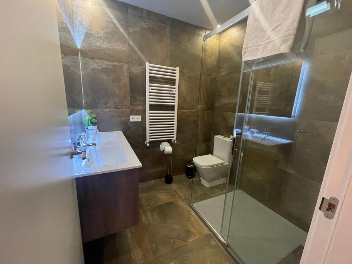 Suite Privada Frente A La Piscina Para 2 Personas Con Sofa Cama Para 2 Mas 4P No Es Casa Completa San Vicente Raspeig Exteriör bild